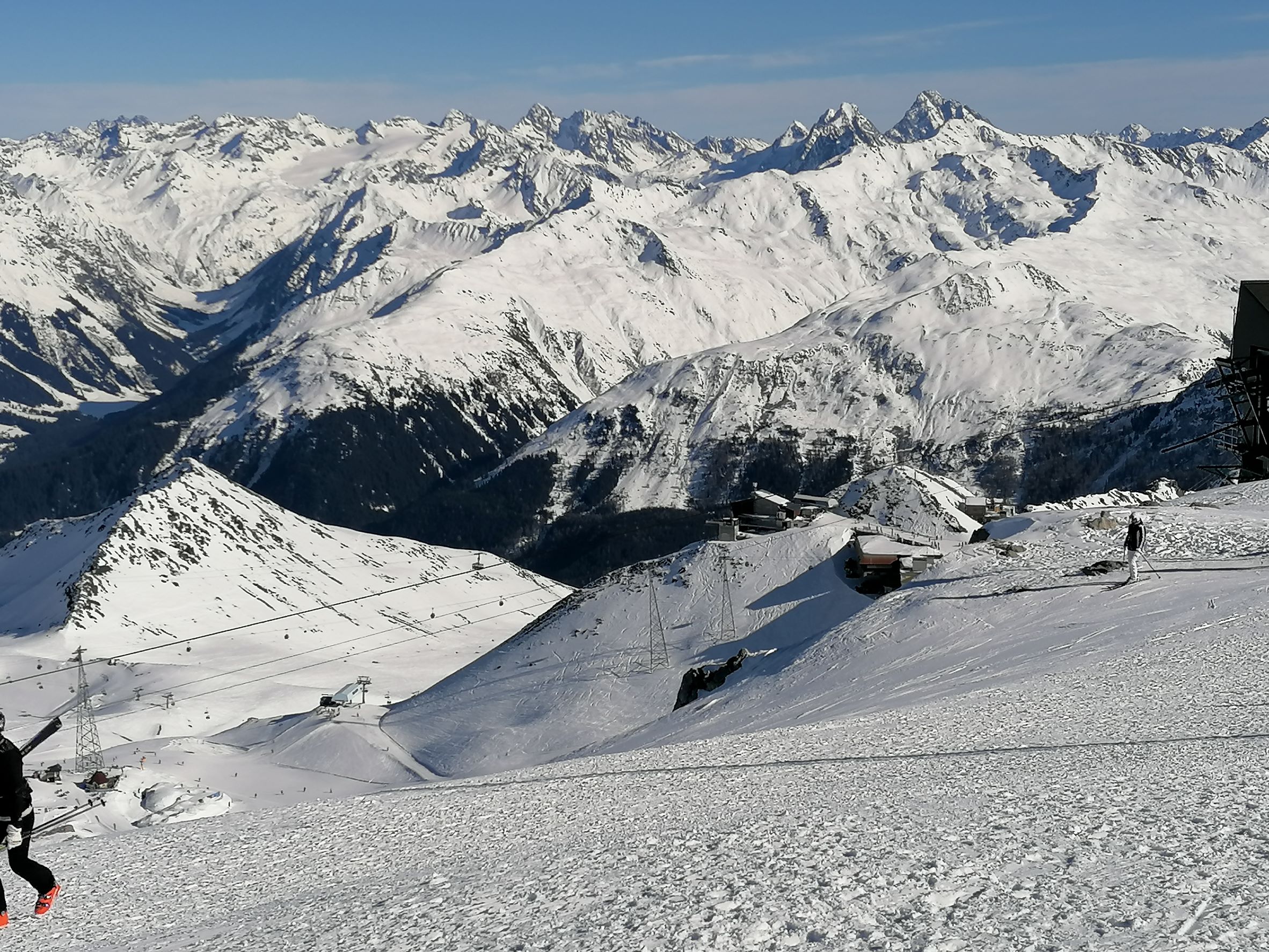 Aussicht von der Weissfluh nach Südosten